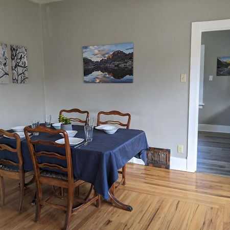 ララミーThe Lewis House-Upper Level-A Peaceful Spot!アパートメント エクステリア 写真